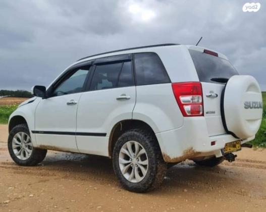 סוזוקי גרנד ויטרה 4X4 JLX-E אוט' 5 דל' 2.4 (168 כ''ס) בנזין 2013 למכירה ברחובות
