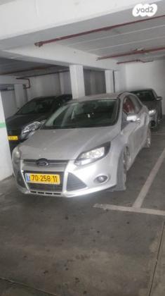 פורד פוקוס Trend סדאן אוט' 1.6 (125 כ"ס) בנזין 2014 למכירה בגן יבנה