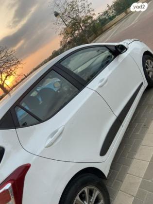 יונדאי i10 Supreme אוט' 1.2 (87 כ"ס) בנזין 2016 למכירה בבאר שבע