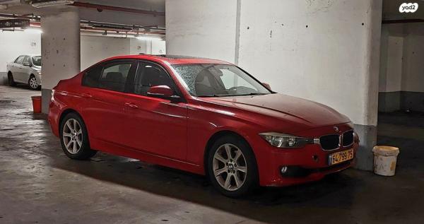 ב.מ.וו סדרה 3 320I Business אוט' 2.0 (184 כ"ס) בנזין 2012 למכירה בתל אביב יפו
