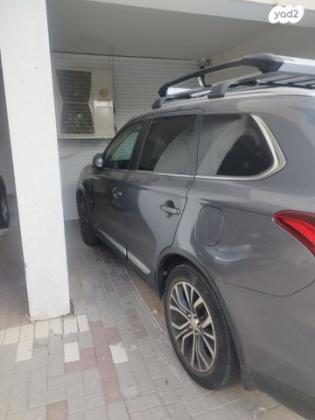 מיצובישי אאוטלנדר Premium אוט' 7 מק' 2.0 (150 כ''ס) בנזין 2018 למכירה בנתניה