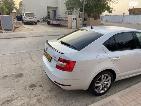 סקודה אוקטביה Exclusive אוט' 1.5 (150 כ''ס) בנזין 2020 למכירה ברמות השבים