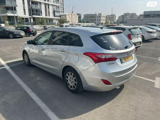 יונדאי i30 Inspire סטיישן אוט' 1.6 (135 כ"ס) בנזין 2013 למכירה ברמלה