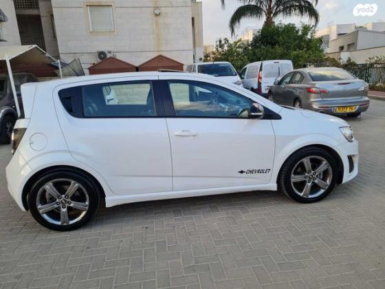 שברולט סוניק RS הצ'בק אוט' 1.4 (140 כ"ס) בנזין 2014 למכירה בלוד