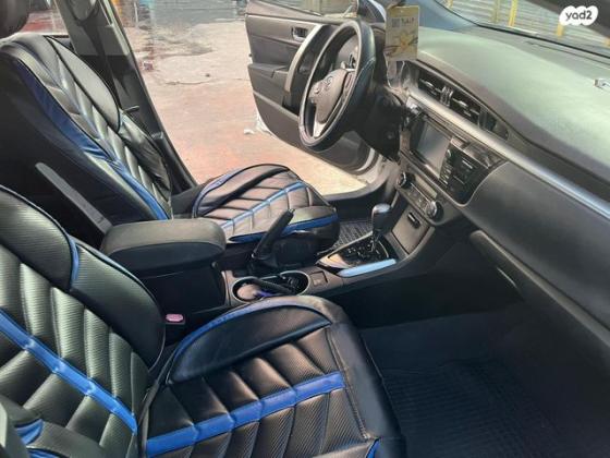 טויוטה קורולה GLI-FL אוט' 1.6 (132 כ''ס) [2013-2016] בנזין 2014 למכירה בחיפה