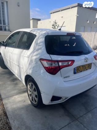 טויוטה יאריס Style אוט' 1.5 (112 כ"ס) בנזין 2017 למכירה בשדה דוד