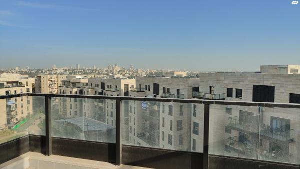 דניאל ינובסקי 17 (אבו טור)