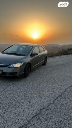 הונדה סיוויק סדאן החדשה LS אוט' 1.8 (140 כ''ס) בנזין 2007 למכירה בגבעת זאב