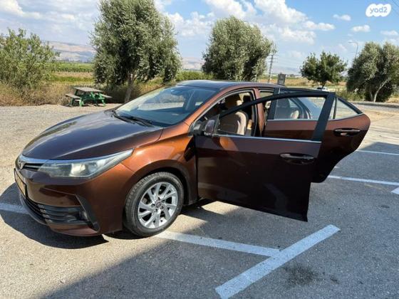 טויוטה קורולה GLI אוט' 1.6 (132 כ''ס) [2016 ואילך] בנזין 2016 למכירה בחיפה
