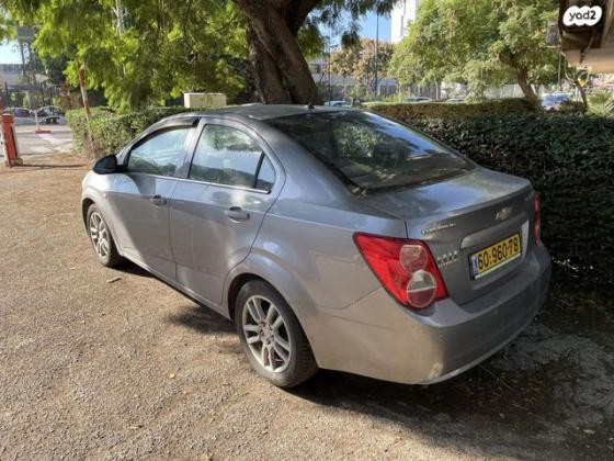 שברולט סוניק LT Premium סדאן אוט' 1.6 (116 כ''ס) בנזין 2012 למכירה בנתניה