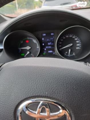 טויוטה C-HR Chic הייבריד אוט' 1.8 (98 כ"ס) בנזין 2020 למכירה בכוכב יאיר u002F צור יגאל