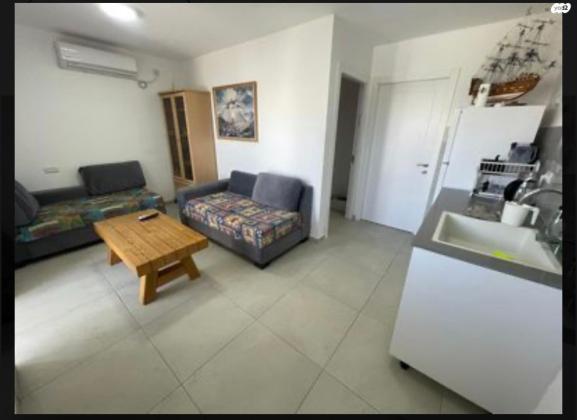 המעפילים 10 (עפולה עילית)