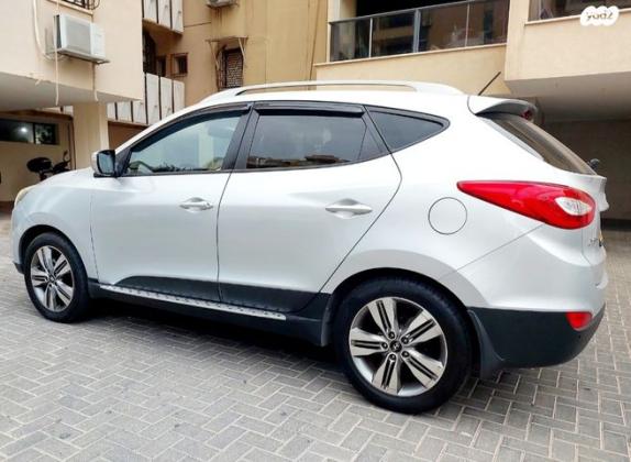 יונדאי iX35 Open Sky אוט' 2.0 (154 כ''ס) בנזין 2015 למכירה בבת ים