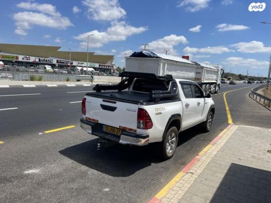 טויוטה היילקס 4X4 4X4 Active דאבל קבינה ידני דיזל 2.4 (150 כ''ס) דיזל 2016 למכירה בשעל