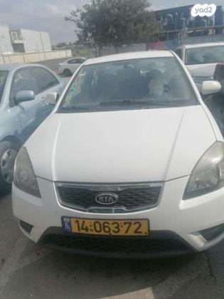 קיה ריו EX סדאן אוט' 1.4 (97 כ''ס) בנזין 2010 למכירה בנתניה
