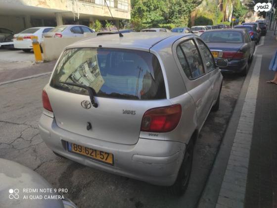 טויוטה יאריס Sol אוט' 1.3 (87 כ''ס) בנזין 2005 למכירה בחולון