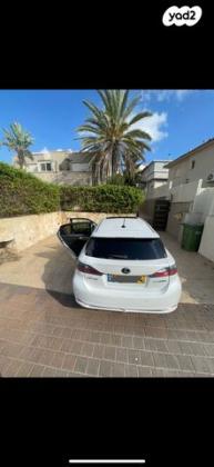 לקסוס CT200H Premium Tech הייבריד אוט' 1.8 (99 כ''ס) בנזין 2011 למכירה בקרית מוצקין