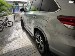 טויוטה היילנדר 4X4 LE אוט' 3.5 (295 כ''ס) בנזין 2018 למכירה בבני ב