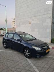 יונדאי i30CW Inspire סטיישן אוט' 1.6 (126 כ''ס) בנזין 2011 למכירה בגד