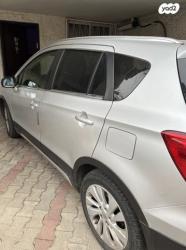 סוזוקי SX4 קרוסאובר GLX אוט' 1.4 (140 כ"ס) בנזין 2021 למכירה בפתח 
