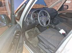 סוזוקי SX4 GLX-HB הצ'בק אוט' 1.6 (107 כ''ס) בנזין 2009 למכירה בראשון