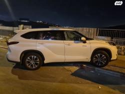 טויוטה היילנדר 4X4 XLE הייבריד אוט' 2.5 (243 כ''ס) בנזין 2021 למכי