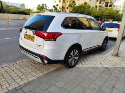 מיצובישי אאוטלנדר Instyle אוט' 7 מק' 2.0 (150 כ"ס) בנזין 2019 למכיר
