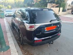 מיצובישי אאוטלנדר Instyle אוט' 7 מק' 2.0 (150 כ"ס) בנזין 2013 למכיר