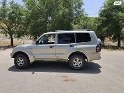 מיצובישי פג'רו ארוך 4X4 GLX אוט' דיזל 7 מק' 3.2 (165 כ''ס) דיזל 2003 