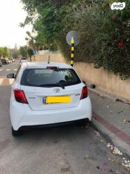 טויוטה יאריס Sol אוט' 1.3 (99 כ"ס) בנזין 2017 למכירה בנס ציונה