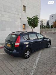 יונדאי i30CW Inspire סטיישן אוט' 1.6 (126 כ''ס) בנזין 2011 למכירה בגד