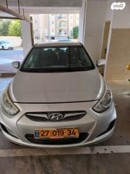 יונדאי i25 Inspire אוט' 1.4 (100 כ''ס) בנזין 2015 למכירה בבאר שבע
