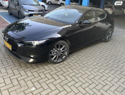 מאזדה i Spirit הצ'בק אוט' 2.0 (165 כ''ס) בנזין 2022 למכירה ברעננה