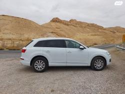 אאודי Q7 4X4 אוט' דיזל 5 מק' 3.0 (218 כ''ס) דיזל 2016 למכירה בבית שמ