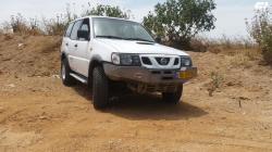 ניסאן טראנו ארוך 4X4 SR ידני דיזל 2.7 (125 כ''ס) דיזל 2004 למכירה 