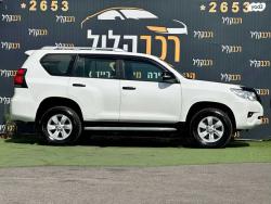 טויוטה לנד קרוזר ארוך 4X4 TS אוט' דיזל 7 מק' 2.8 (177 כ''ס) דיזל 20