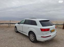 אאודי Q7 4X4 אוט' דיזל 5 מק' 3.0 (218 כ''ס) דיזל 2016 למכירה בבית שמ
