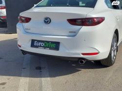 מאזדה i Comfort סדאן אוט' 2.0 (165 כ"ס) בנזין 2020 למכירה בראשון לצ