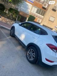 יונדאי טוסון Premium אוט' בנזין 2.0 (155 כ"ס) בנזין 2016 למכירה בק