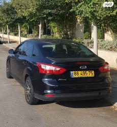 פורד פוקוס Trend סדאן אוט' 1.6 (125 כ"ס) בנזין 2013 למכירה בחיפה