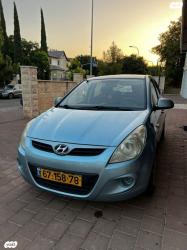 יונדאי i20 Inspire אוט' 1.4 (100 כ"ס) [2009-2015] בנזין 2011 למכירה במודי