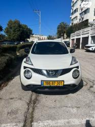 ניסאן ג'וק / Juke Acenta Black אוט' 1.6 (117 כ"ס) בנזין 2018 למכירה בהרצ