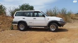 ניסאן טראנו ארוך 4X4 SR ידני דיזל 2.7 (125 כ''ס) דיזל 2004 למכירה 