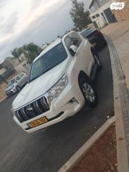 טויוטה לנד קרוזר קצר 4X4 Luxury SWB אוט' 3 דלתות דיזל 2.8 (204 כ''ס) 