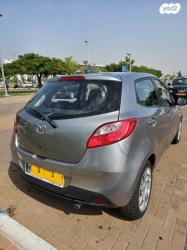 מאזדה H Dynamic אוט' 1.5 (103 כ"ס) בנזין 2015 למכירה ברעננה