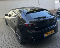 מאזדה i Spirit הצ'בק אוט' 2.0 (165 כ''ס) בנזין 2022 למכירה ברעננה