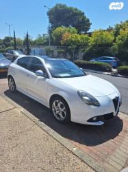 אלפא רומיאו ג'ולייטה Sport + SR אוט' 1.4 (170 כ''ס) בנזין 2018 למכיר