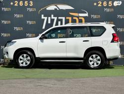 טויוטה לנד קרוזר ארוך 4X4 TS אוט' דיזל 7 מק' 2.8 (177 כ''ס) דיזל 20