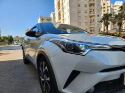 טויוטה C-HR Chic הייבריד אוט' 1.8 (98 כ"ס) בנזין 2019 למכירה בנתני