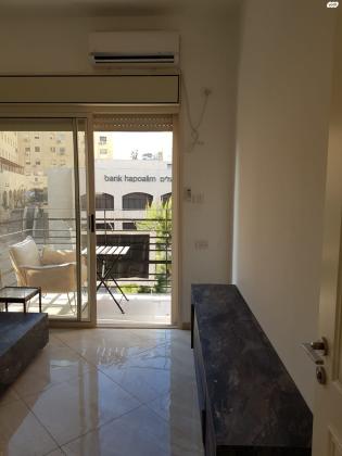 המלך ג'ורג' 13 (מרכז העיר)